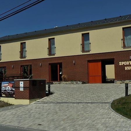 Sport Klub Hvozd Hotel ภายนอก รูปภาพ